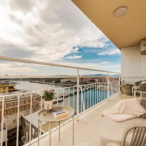 https://urban-luxury-zadar.hotelinzadar.com